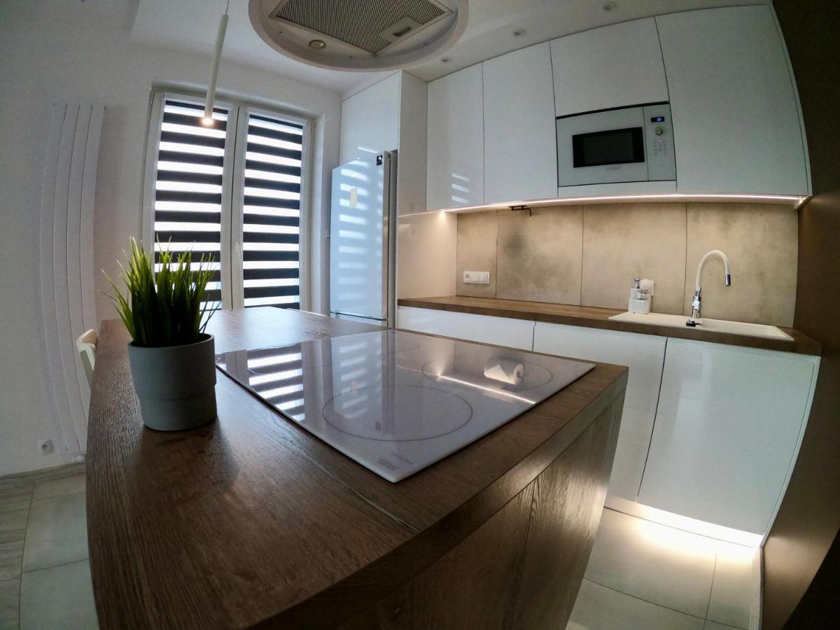 Miko Apartment 2 Познань Экстерьер фото